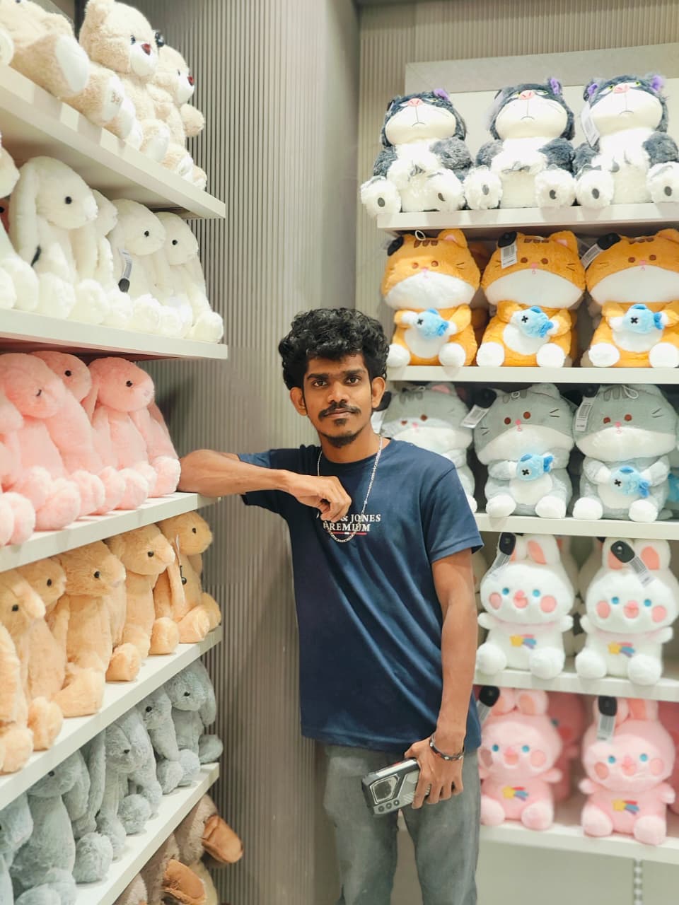 Mahesh Mahesh