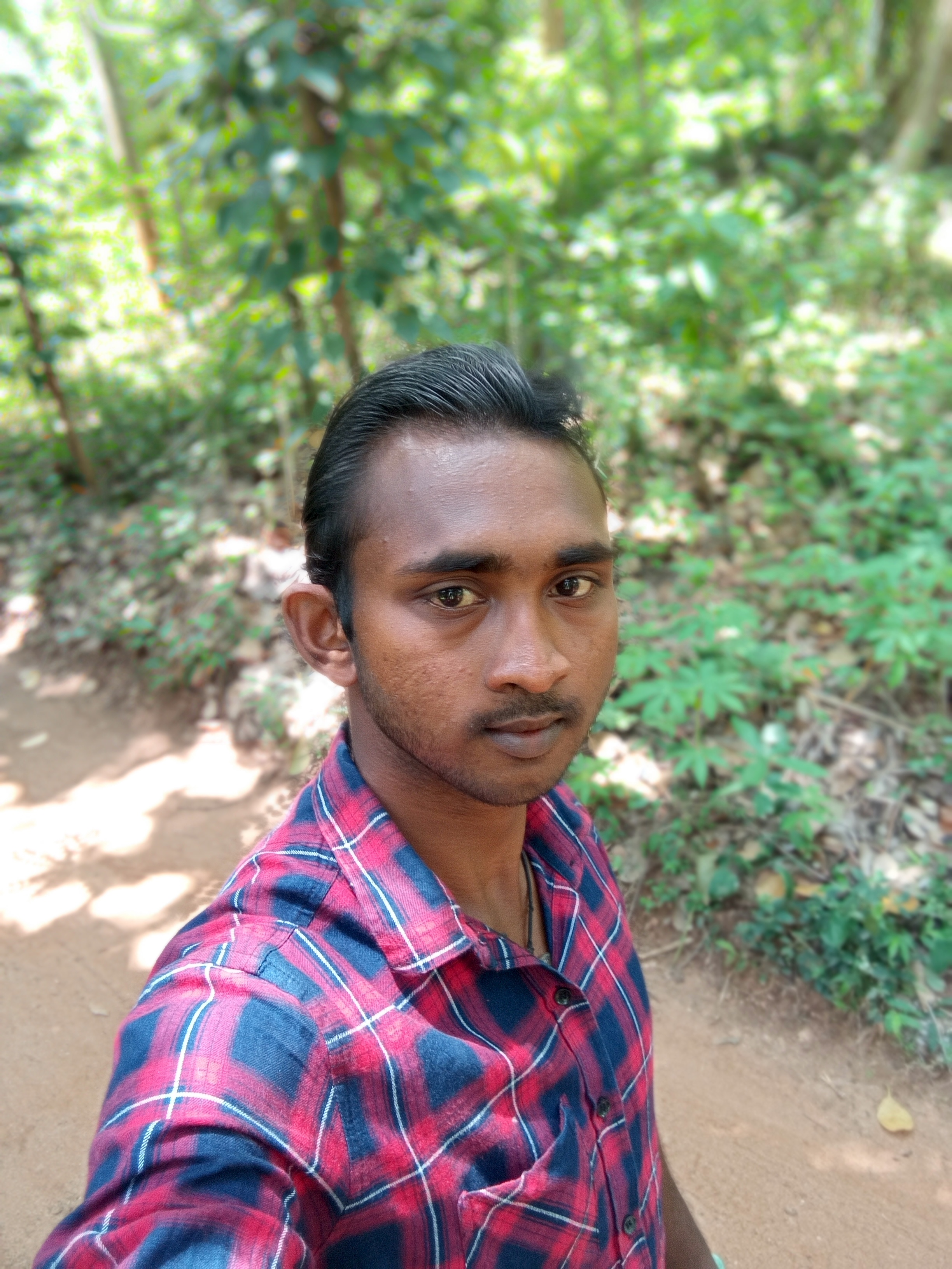 Lahiru Lahiru